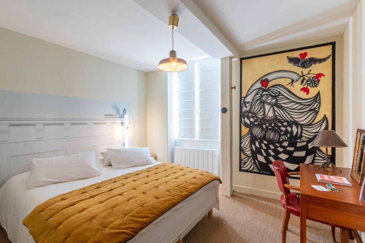 Le Sanglier Hirsute Otel Mezieres-en-Brenne Dış mekan fotoğraf